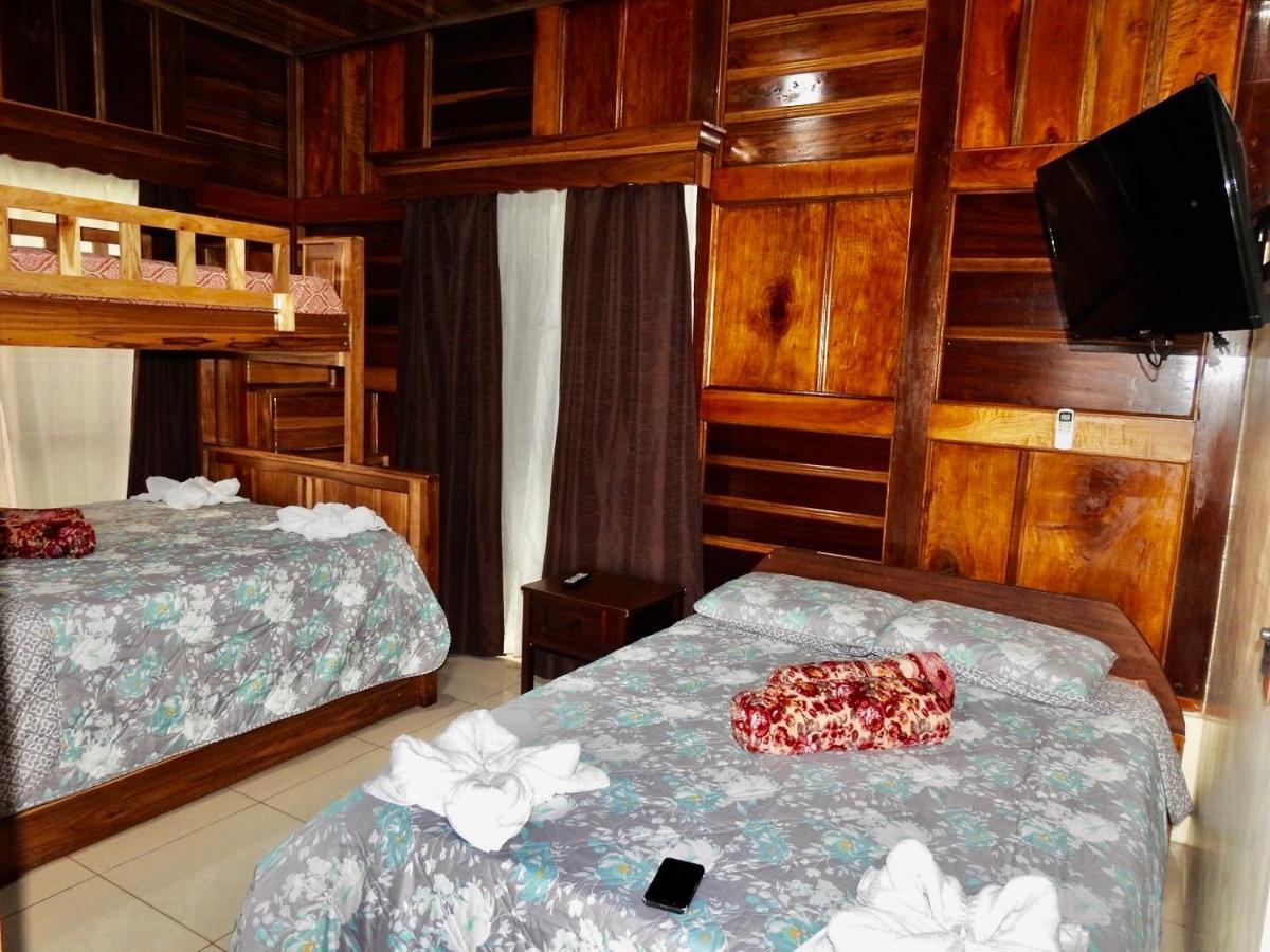 Las Pavitas Cottages La Fortuna المظهر الخارجي الصورة