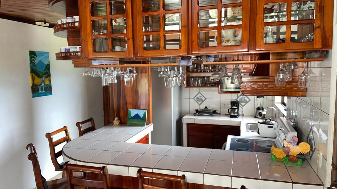 Las Pavitas Cottages La Fortuna المظهر الخارجي الصورة