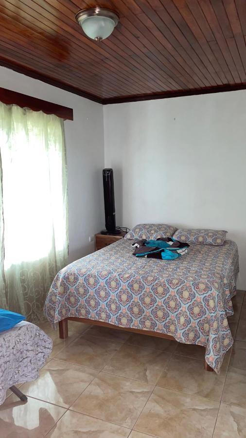 Las Pavitas Cottages La Fortuna المظهر الخارجي الصورة